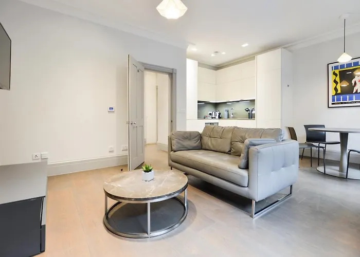 Soho Deluxe 1 Bedroom Apartment By Concept Apartments